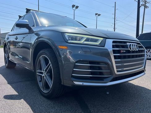 Used 2018 Audi SQ5 Premium Plus w/ Navigation Package image 11