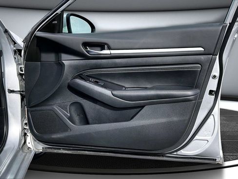 Used 2023 Nissan Altima 2.5 SL image 26