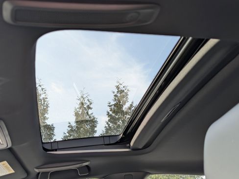 Used 2024 Acura Integra A-Spec image 18