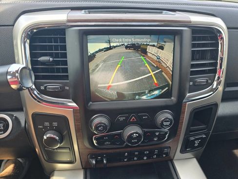 Used 2016 RAM 3500 Laramie image 28