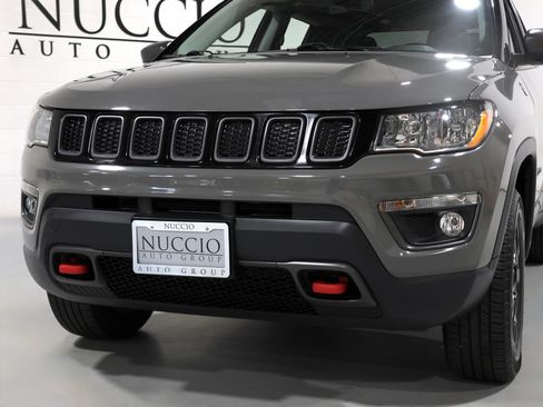 Used 2020 Jeep Compass Trailhawk w/ Cold Weather Group AWD/4WD image 75