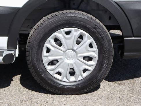 Used 2025 Ford Transit 250 Low Roof w/ Exterior Upgrade Package RWD image 33