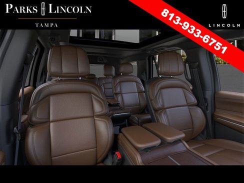 New 2026 Lincoln Navigator Reserve image 10