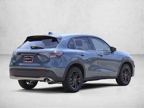 New 2026 Honda HR-V Sport image 5