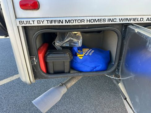 Used 2017 Mercedes-Benz Sprinter 3500 image 13