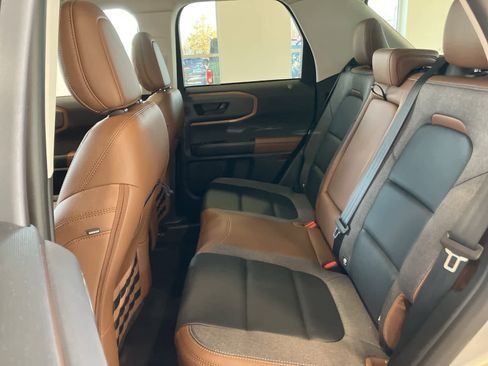 Used 2023 Ford Bronco Sport Outer Banks w/ Tech Package image 30