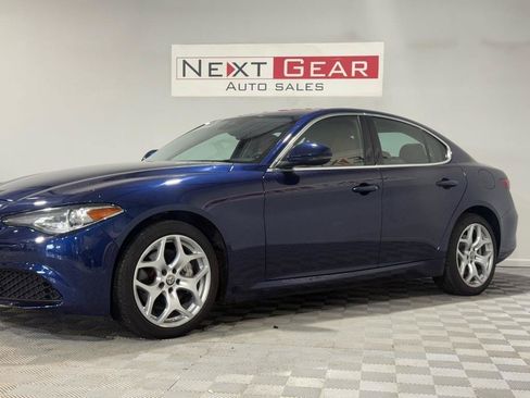 Used 2020 Alfa Romeo Giulia Ti AWD/4WD image 6