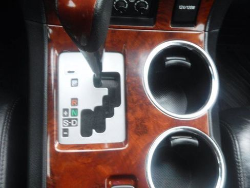 Used 2013 Toyota Highlander Limited image 40