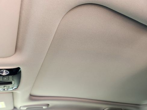 New 2026 Kia Sportage SX FWD image 18