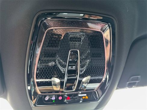 New 2025 Cadillac Escalade IQ Luxury 1 w/ Smart Trailering package image 22