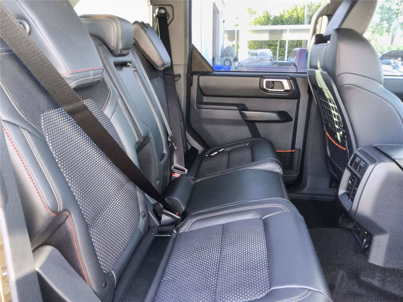 New 2026 Ford Bronco Raptor w/ Interior Carbon Fiber Pack AWD/4WD image 28