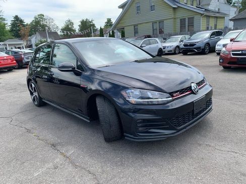 Used 2019 Volkswagen GTI S image 3