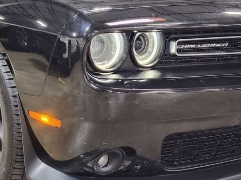 Used 2019 Dodge Challenger GT w/ Driver Convenience Group image 13