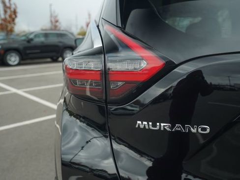 Used 2024 Nissan Murano SV image 38