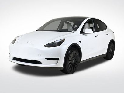 Used 2024 Tesla Model Y 2WD