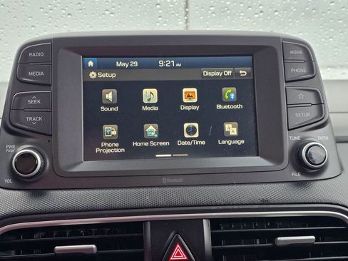 Used 2021 Hyundai Kona SE FWD image 15