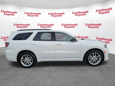 Used 2024 Dodge Durango GT image 2