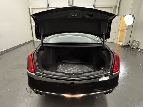 Used 2017 Cadillac CT6 3.6 AWD image 8