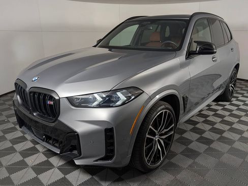 Used 2024 BMW X5 M60i image 1