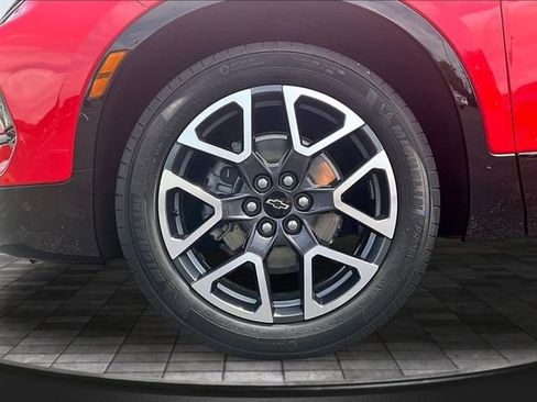 Used 2024 Chevrolet Blazer RS w/ Enhanced Convenience Package AWD/4WD image 32