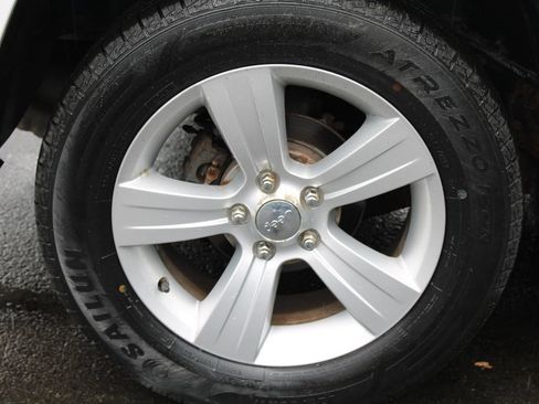 Used 2014 Jeep Compass Sport AWD/4WD image 24