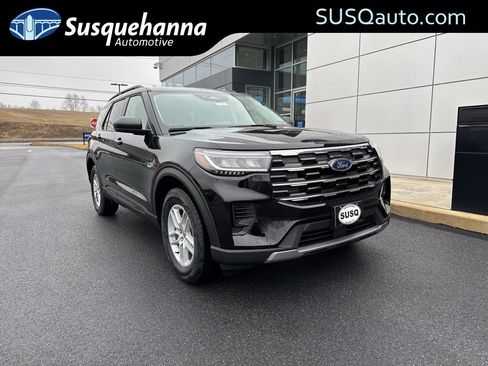 New 2026 Ford Explorer Active image 1