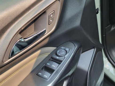 New 2026 Chevrolet Trax ACTIV w/ Driver Confidence Package FWD image 7