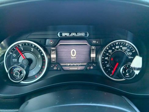 Used 2021 RAM 2500 Laramie AWD/4WD image 11