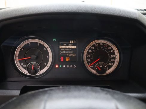 Used 2016 RAM 2500 Tradesman RWD image 21