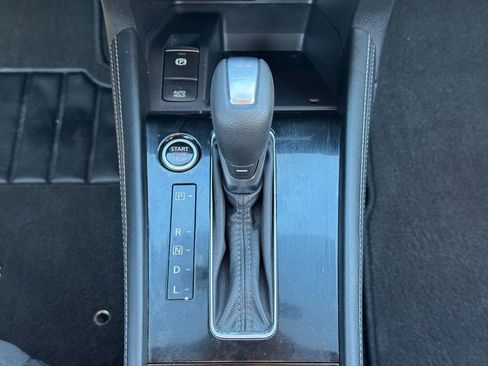 Used 2023 Nissan Kicks SR image 15