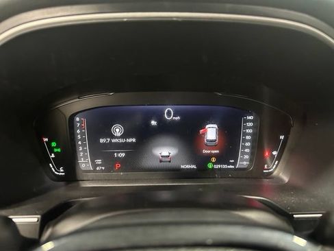 Used 2025 Honda Pilot Black Edition image 20