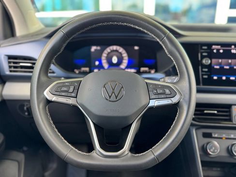 Used 2022 Volkswagen Taos SE AWD/4WD image 6