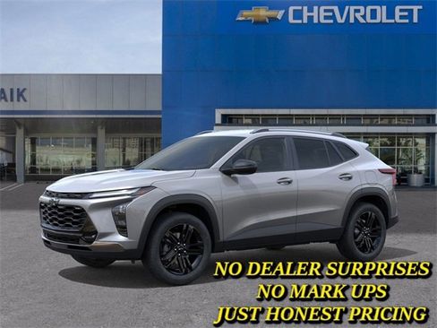 New 2026 Chevrolet Trax ACTIV w/ Driver Confidence Package image 2