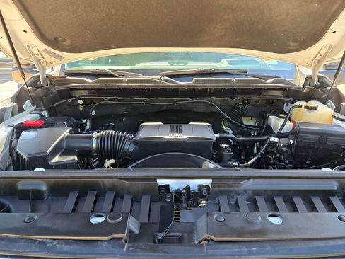 Used 2022 GMC Sierra 2500 AT4 w/ AT4 Premium Plus Package AWD/4WD image 32