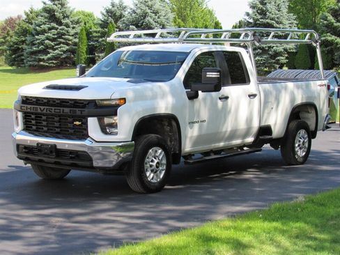 Used 2021 Chevrolet Silverado 2500 W/T w/ WT Convenience Package AWD/4WD image 4