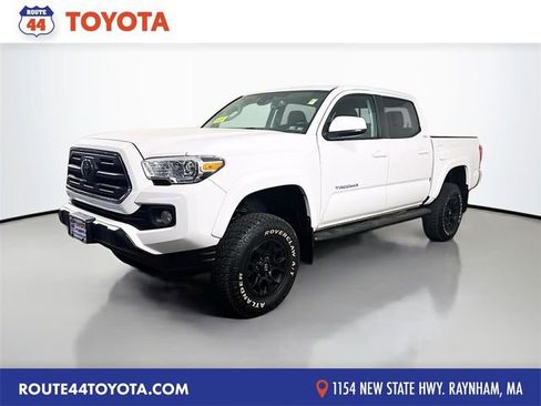 Used 2019 Toyota Tacoma SR5 w/ Four Season Floor Mat Package AWD/4WD image 1