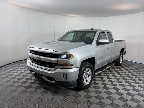 Used 2017 Chevrolet Silverado 1500 LT w/ All Star Edition image 2