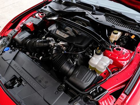 Used 2025 Ford Mustang Dark Horse RWD image 46