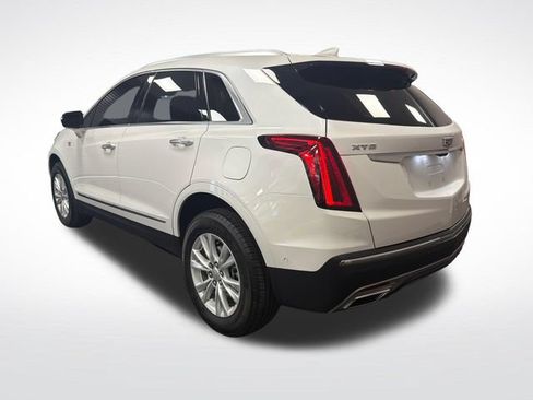 Certified 2026 Cadillac XT5 Premium Luxury w/ Driver Assist Package FWD image 3