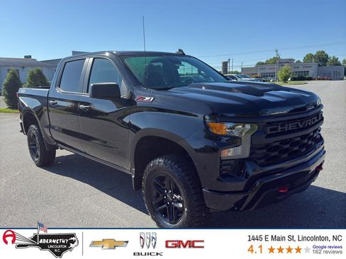New 2026 Chevrolet Silverado 1500 Custom Trail Boss AWD/4WD image 1