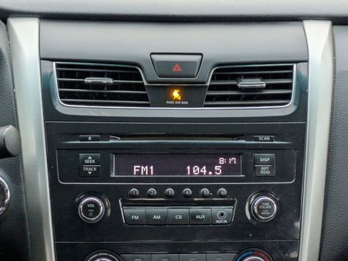 Used 2013 Nissan Altima 2.5 S image 17