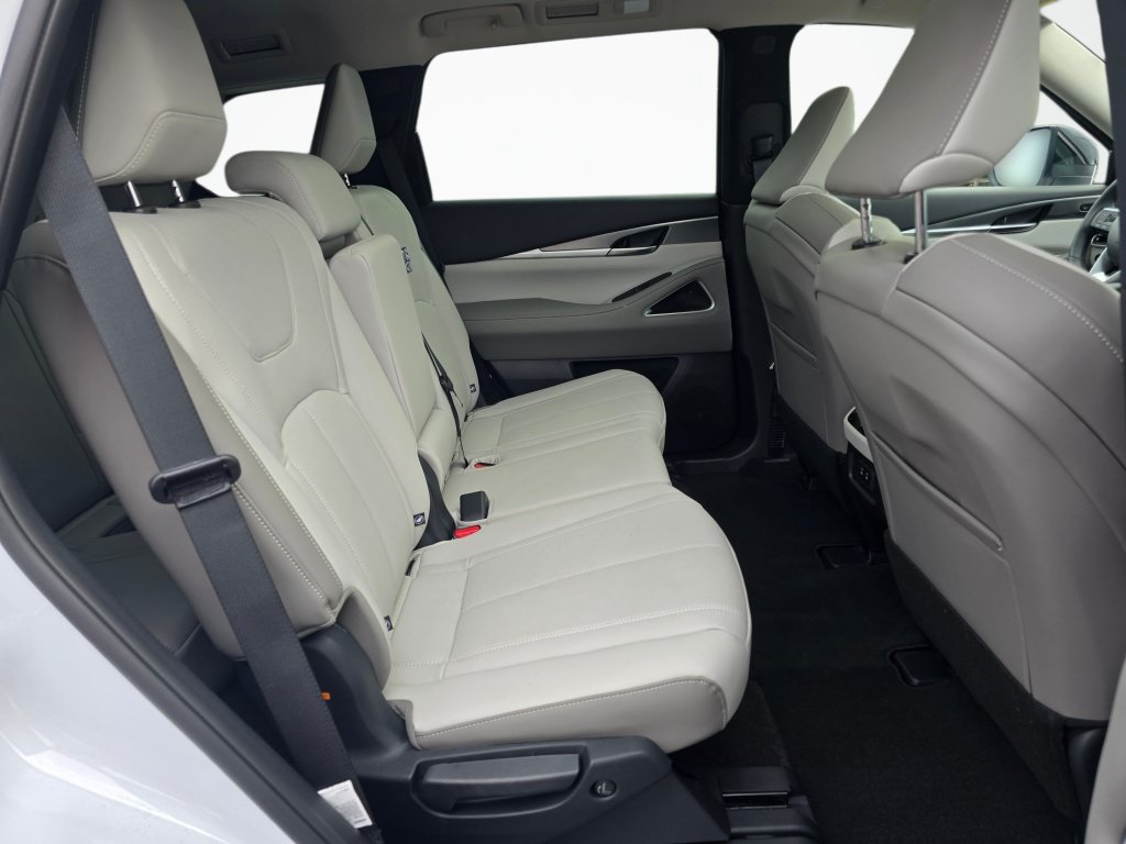 New 2027 INFINITI QX60 Luxe w/ Cargo Package AWD/4WD image 27
