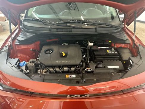 Certified 2023 Kia Soul LX w/ LX Technology Package FWD image 19