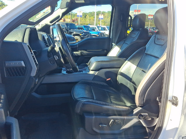Used 2018 Ford F150 Raptor w/ Equipment Group 802A Luxury AWD/4WD image 13