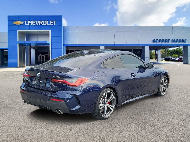 Used 2022 BMW 430i xDrive Coupe w/ M Sport Package AWD/4WD image 4