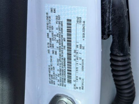 Used 2020 Ford Escape SE image 28