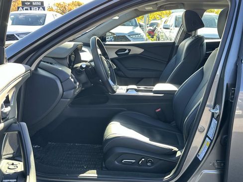 Certified 2025 Acura TLX w/ Technology Package image 19