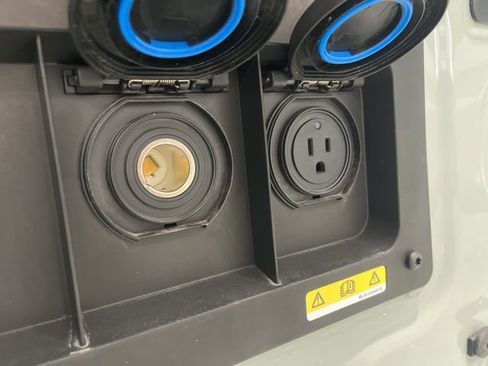 Used 2024 Ford Ranger XLT image 8