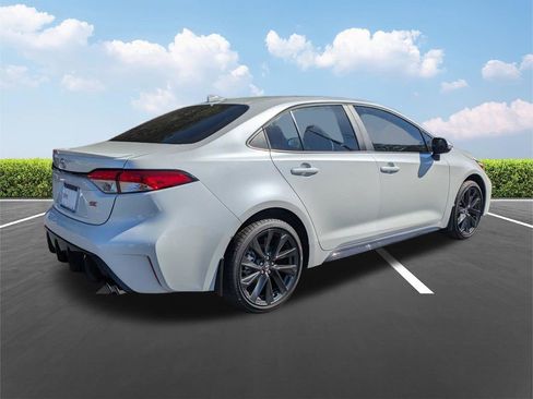 New 2026 Toyota Corolla SE FWD image 4