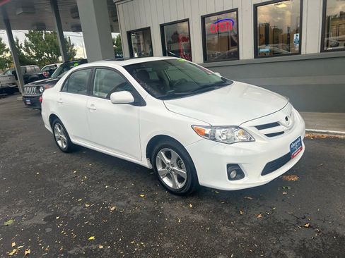 Used 2012 Toyota Corolla LE image 23